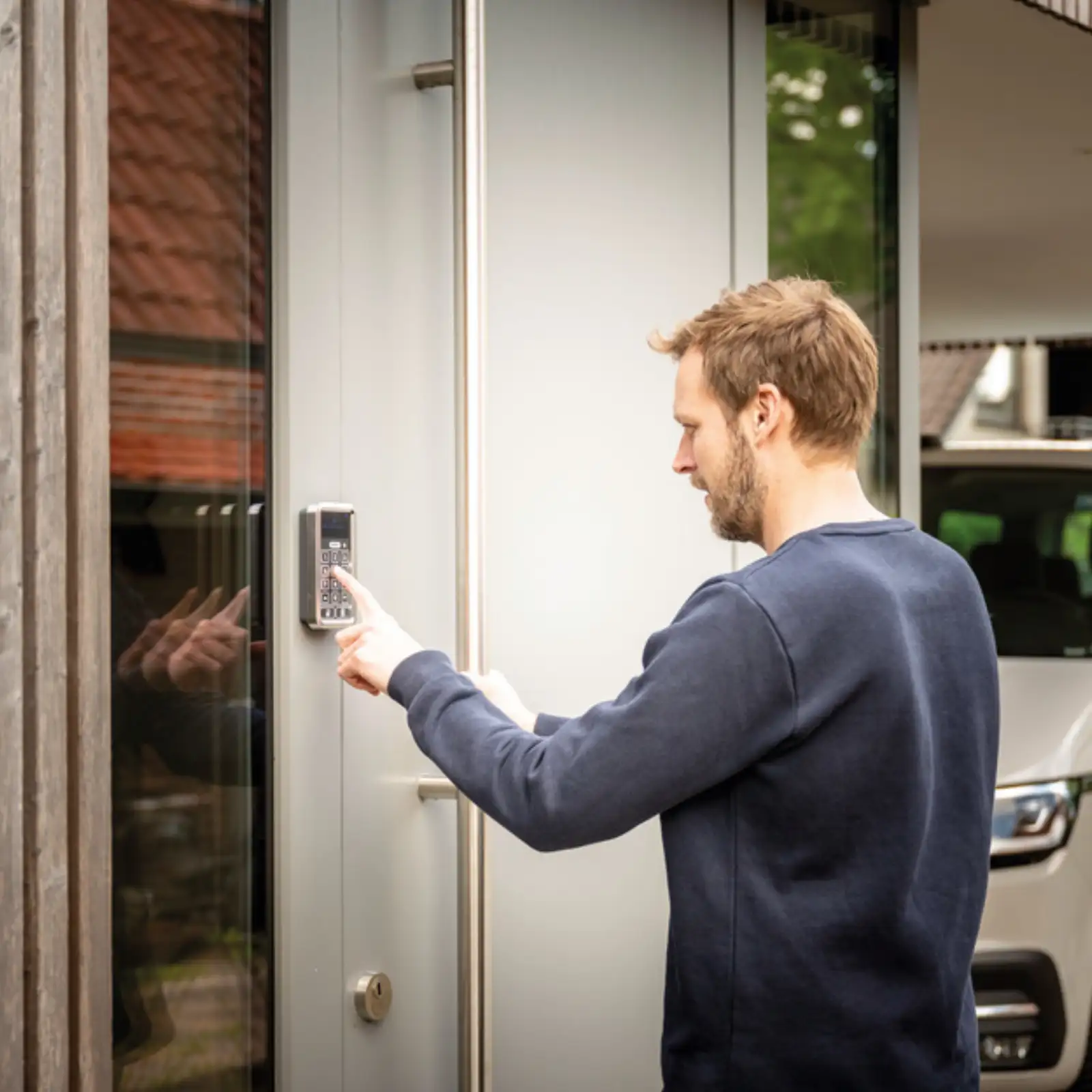 ABUS Bluetooth-Tastatur HomeTec Pro CFT3100 - Anwendungsbild 02