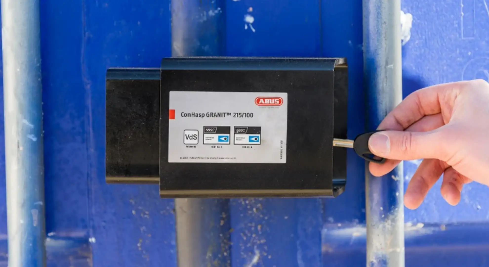 ABUS Containerschloss ConHasp Granit 215 - Montagebeispiel 02